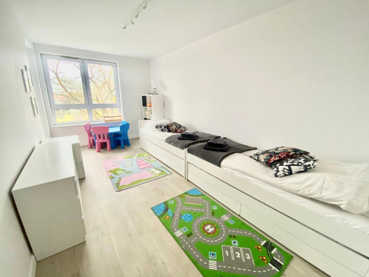 Rodzinny Apartament Platany Centrum コウォブジェク エクステリア 写真